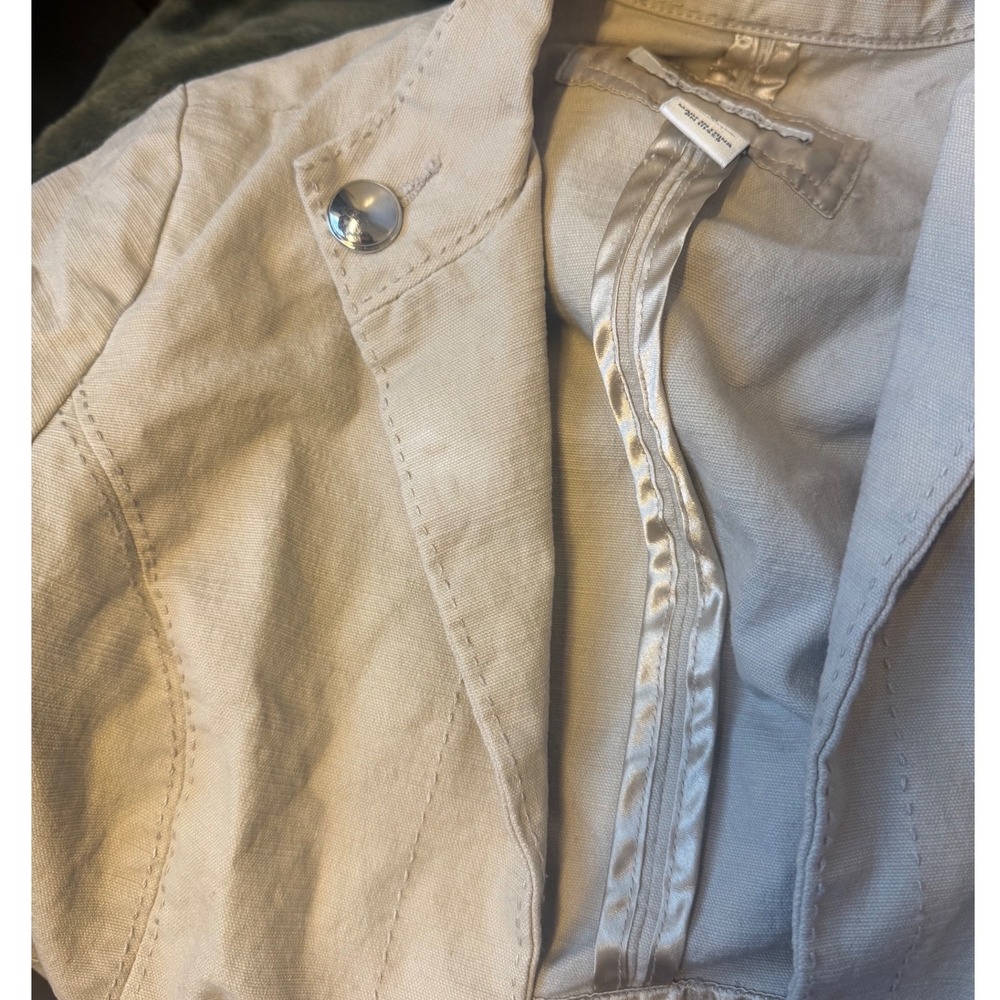 White House Black Market Short Sleeve Blazer Jacket Tan Button Front Size 6 - Picture 8 of 8